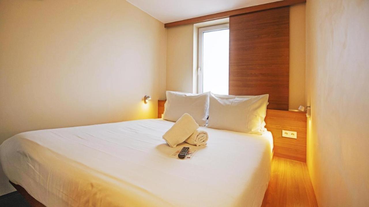 Hotel Duesseldorfer Hof Frankfurt am Main Ngoại thất bức ảnh
