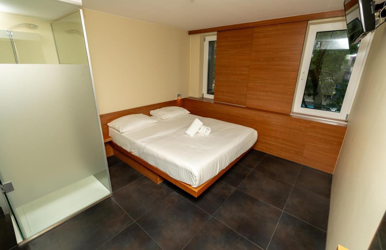 Hotel Duesseldorfer Hof Frankfurt am Main Ngoại thất bức ảnh